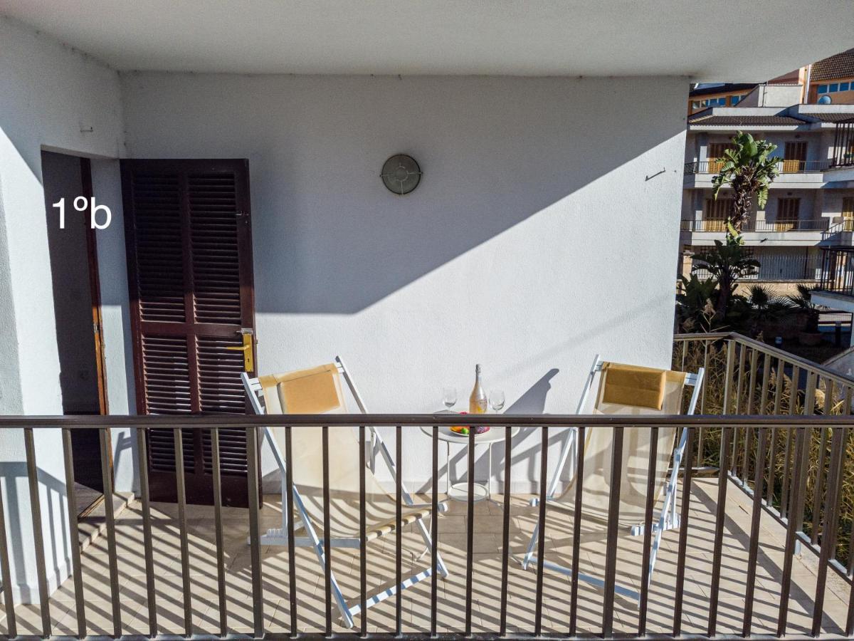 Apartments Playa Alcudia  Exterior photo